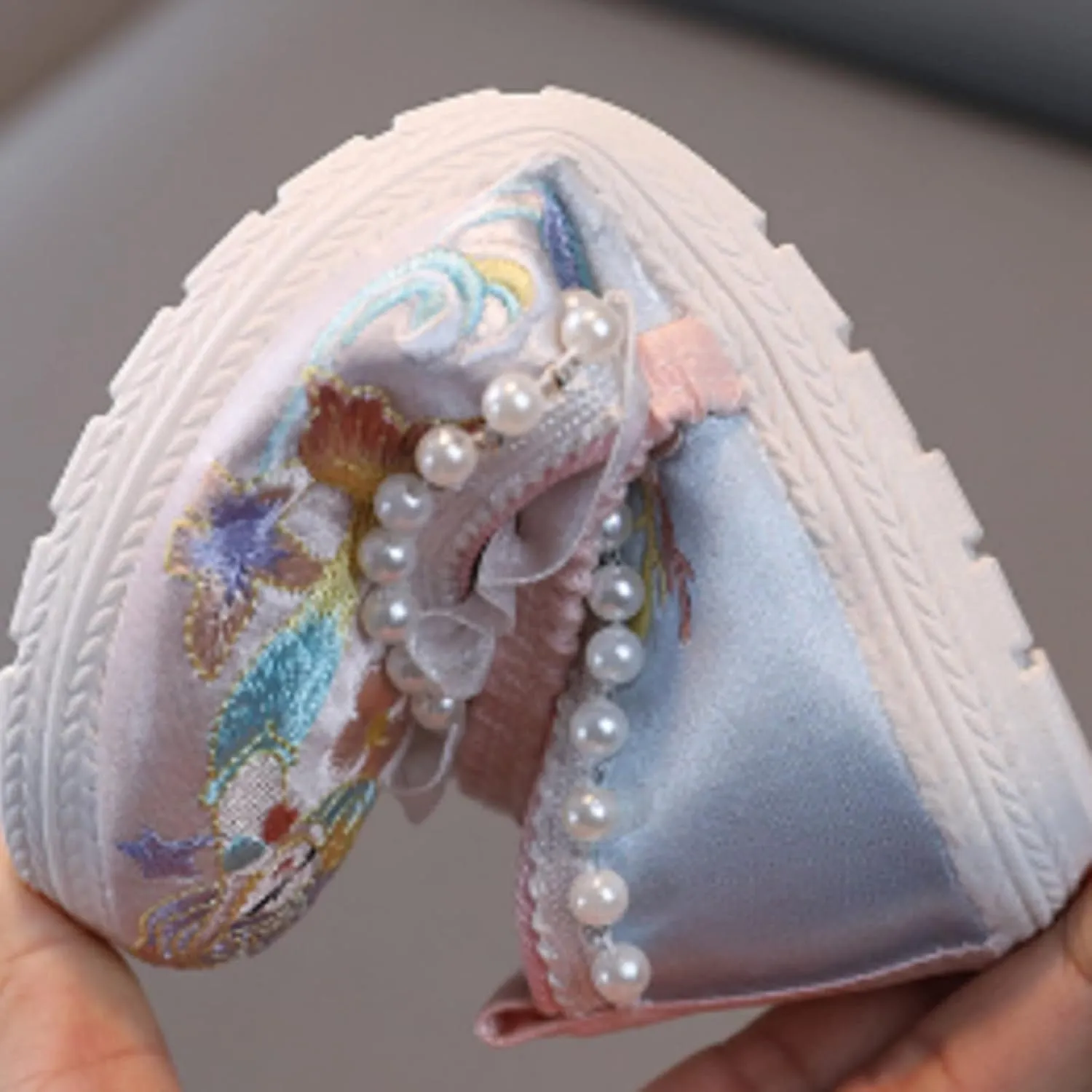 Girls Bunny Floral Embroidery Flats Chinese Traditional Retro School Uniform Wedding Party Casual Walking Shoes