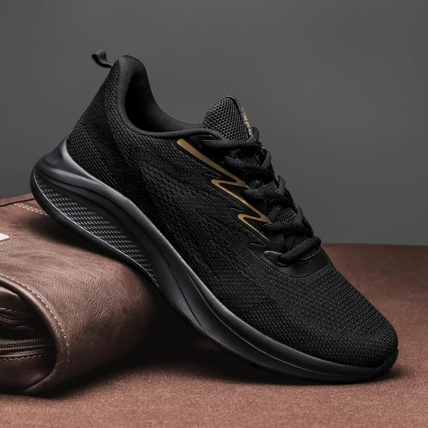 Men's Minimalist Barefoot Shoes Lightweight Breathable Slip on Running Shoe Lightweight Diabetic Shoes for Men