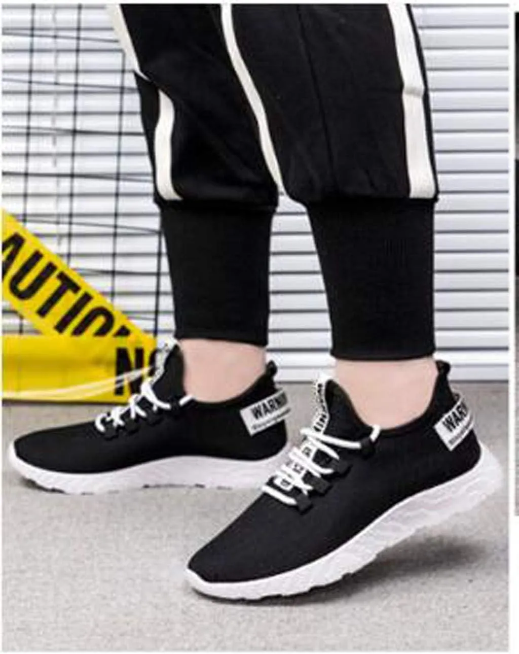 Men's Orthopedic Comfortable Slip-On Shoes Comfortable Lightweight Casual Walking Shoe Barefoot Minimalist Shoes