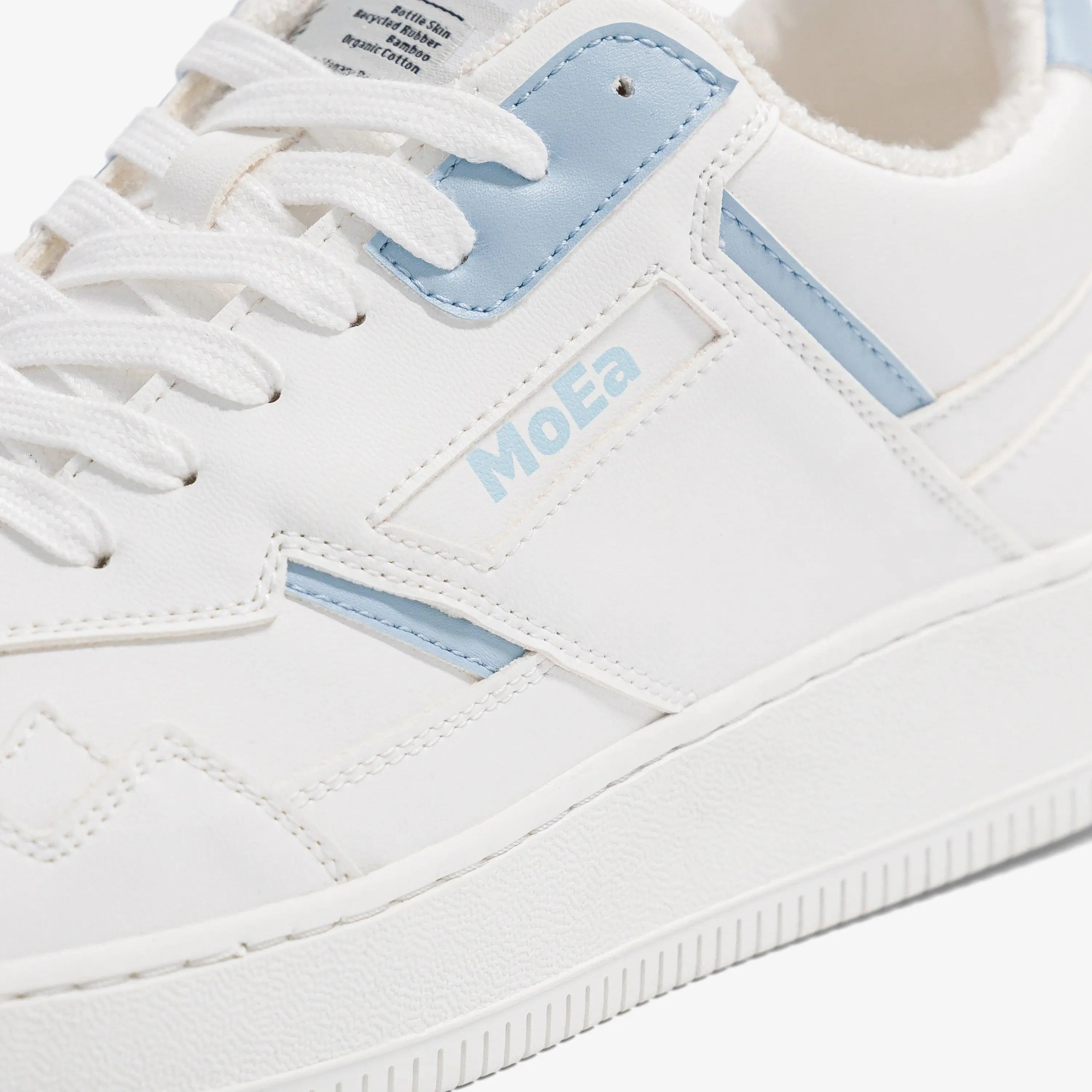 MoEa Gen1 Pet bottle Sky Blue and White trainer