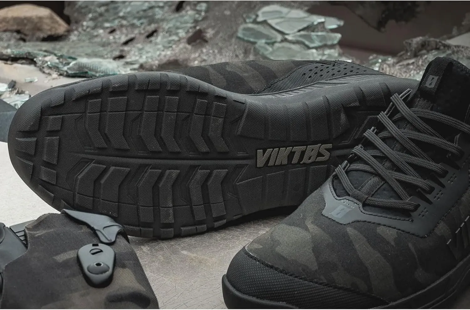 VIKTOS Men's Range Trainer MC Outdoor Tactical Training Athletic Durable Lightweight Waterproof Shoes